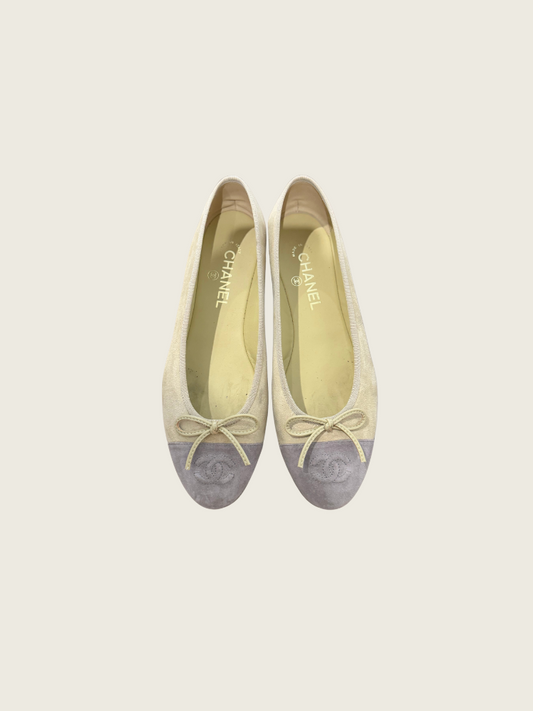 Chanel Yellow Suede Ballerina - Size 40.5 - Good Condition