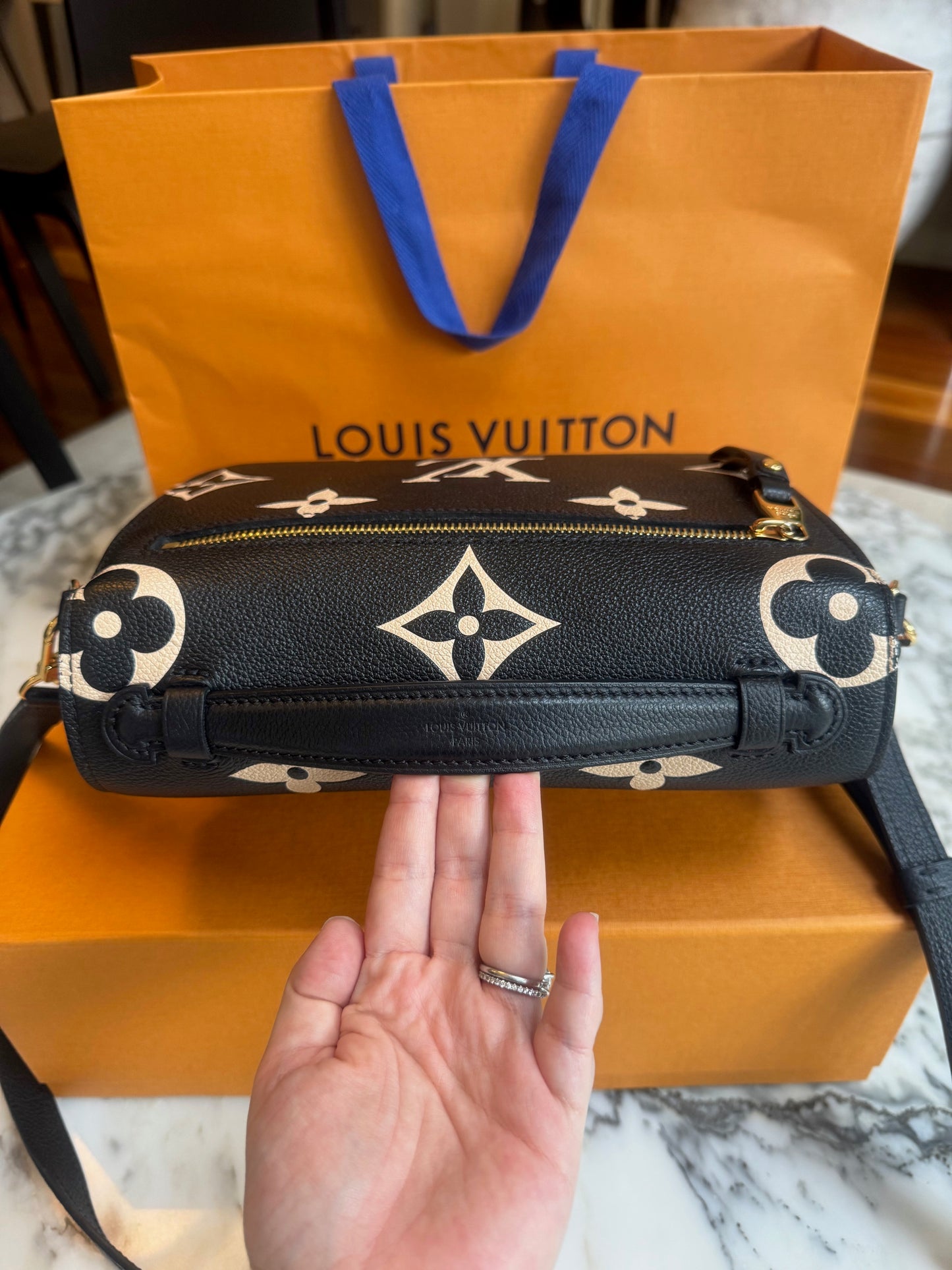 Louis Vuitton - Pochette Metis - EXCELLENT CONDITION image 8
