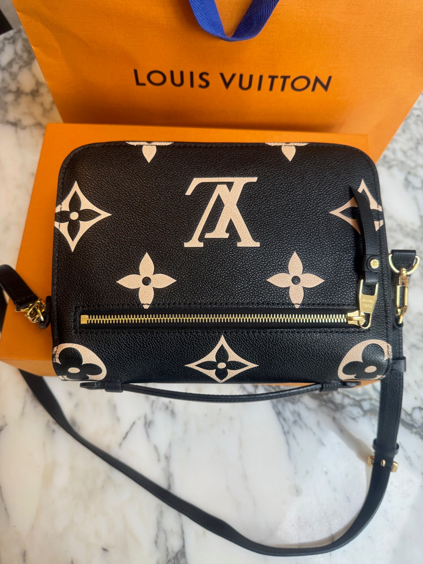 Louis Vuitton - Pochette Metis - EXCELLENT CONDITION image 7