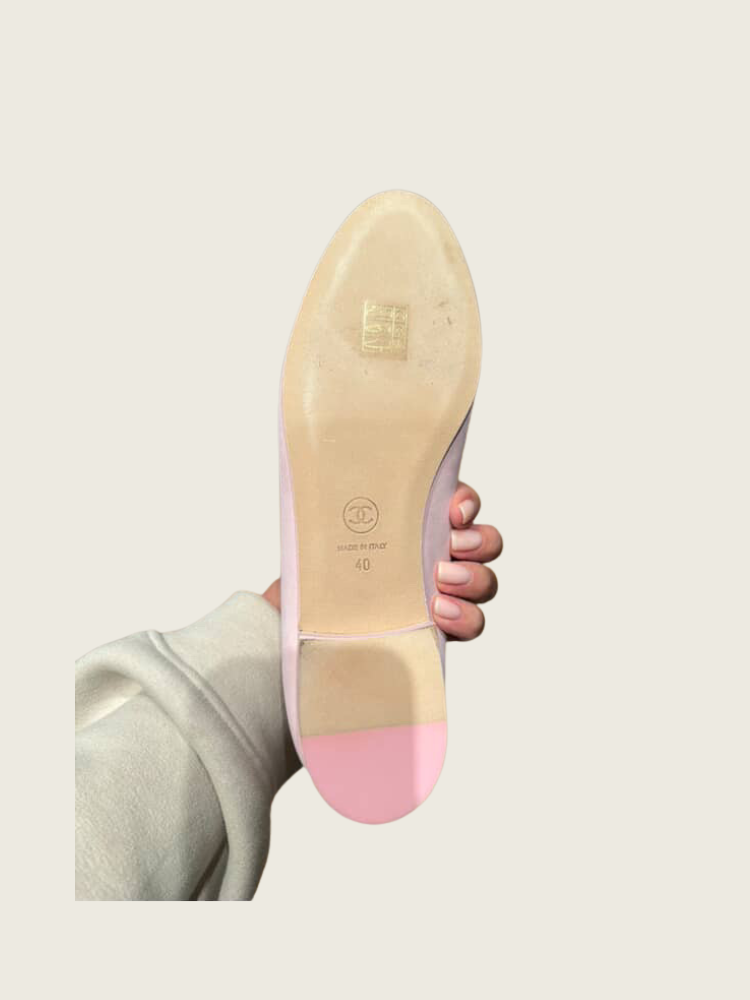 Chanel Pink Suede Ballerina’s - size 40 - excellent condition