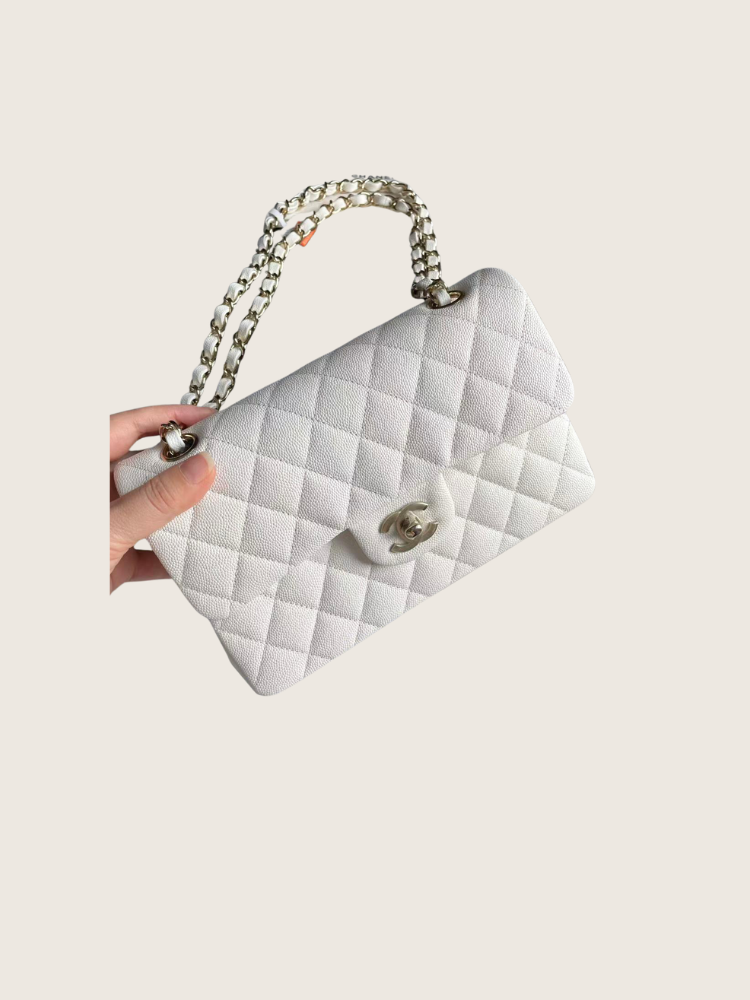 Chanel - Small White Flap - Excellent Condition