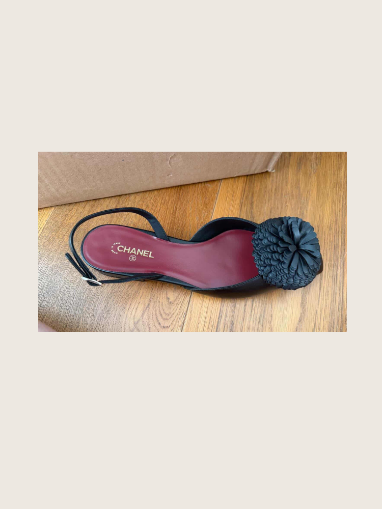 Chanel Slingback -  Size 40 - Excellent Condition