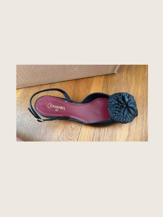 Chanel Slingback -  Size 40 - Excellent Condition