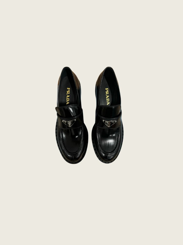 PRADA Patent Leather Loafers - Size 41 - Excellent Condition