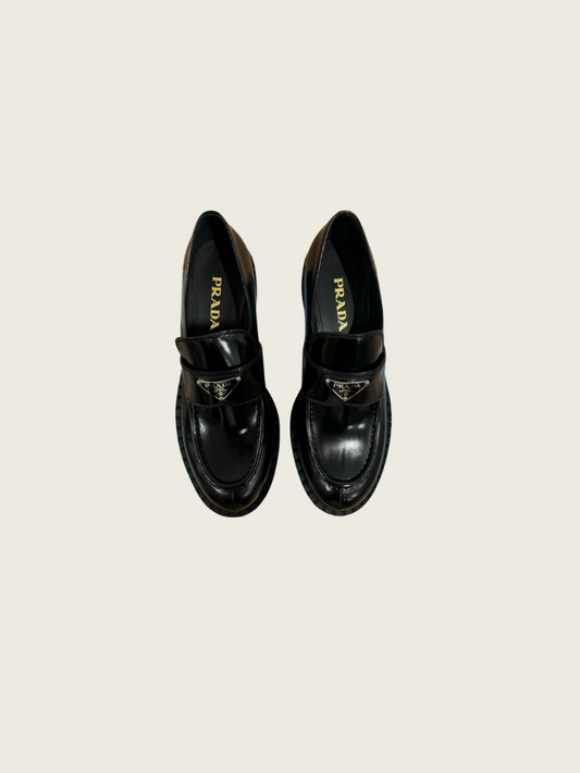 PRADA Patent Leather Loafers - Size 41 - Excellent Condition