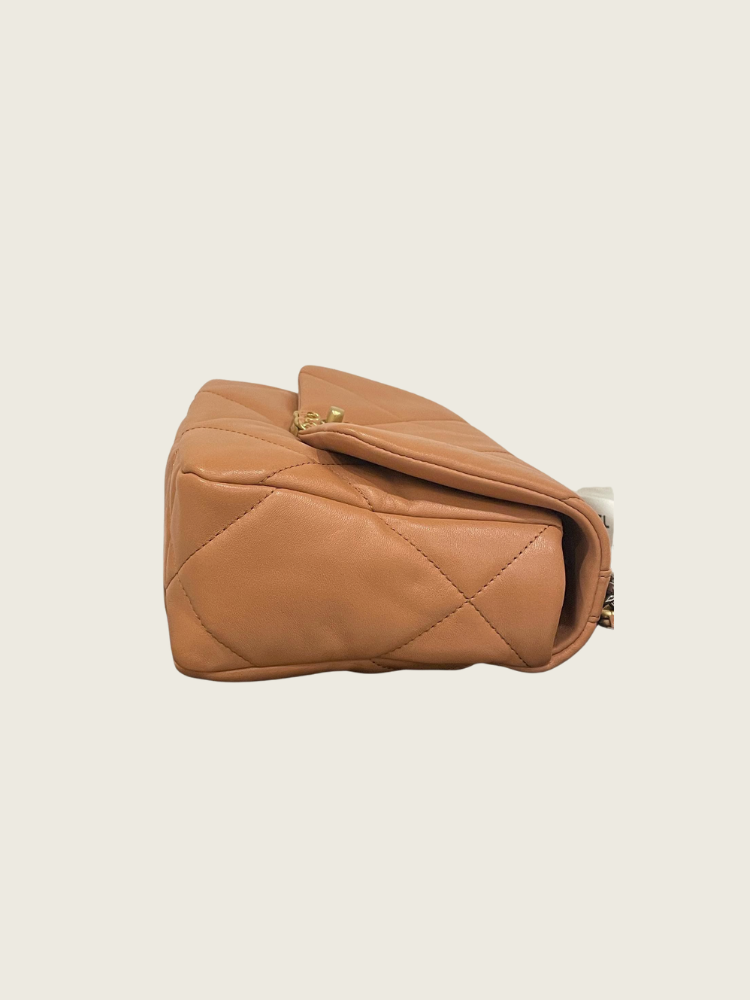 Chanel 19 leather Handbag - Tan! Excellent Condition!