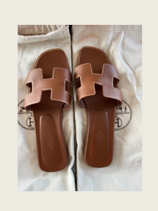 Hermes Oran - size 37.5 - Good Condition