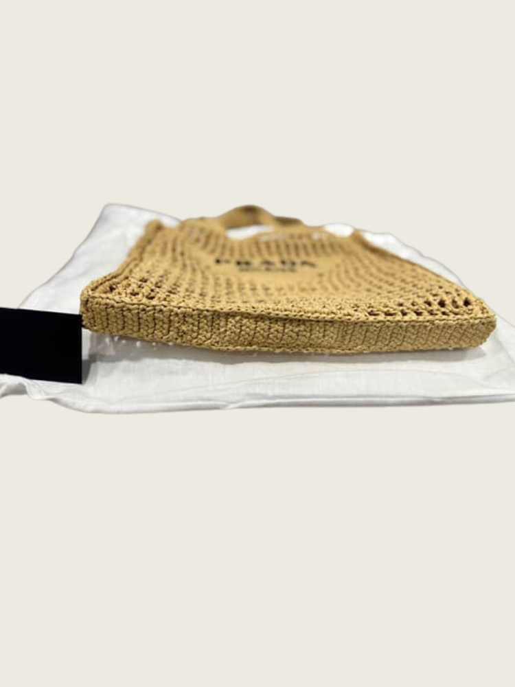 Prada triangle-logo raffia tote bag - Excellent Condition