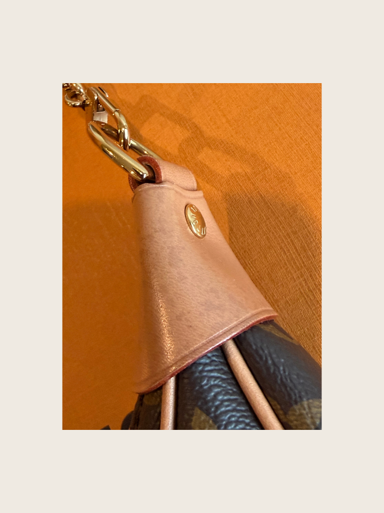 Good Condition - LV Loop Bag
