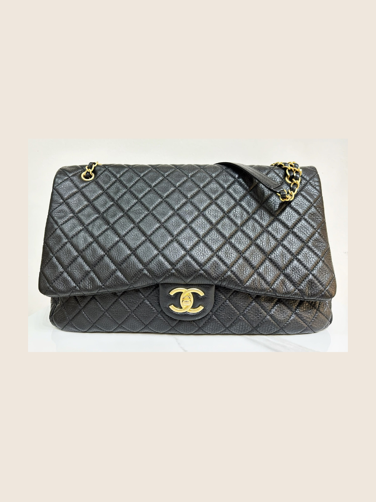 CHANEL XXL airline flap in black grained calfskin and GHW  - Excellent condition